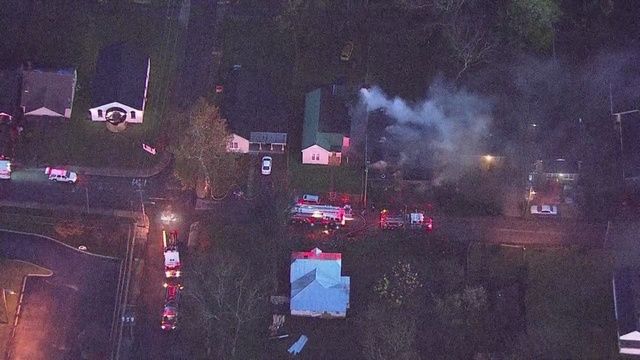 Fire Breaks Out At North Nashville Duplex - Story