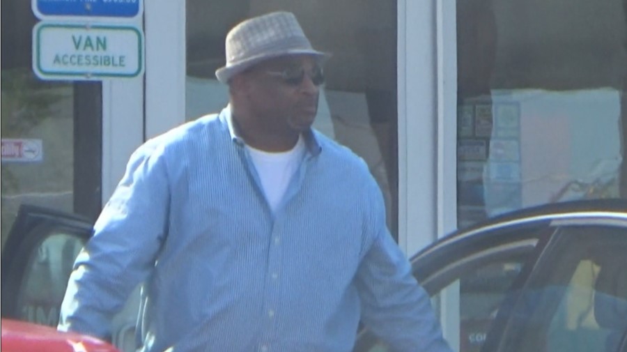 School Bookkeeper 'Someone Needs To Come Do An Audit' NewsChannel 5