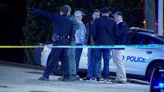 Gunman shoots Brentwood store clerk